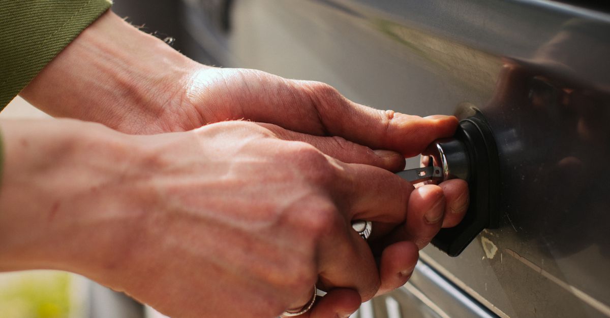 locksmith shop keys — Damian Keys & Doors Solutions